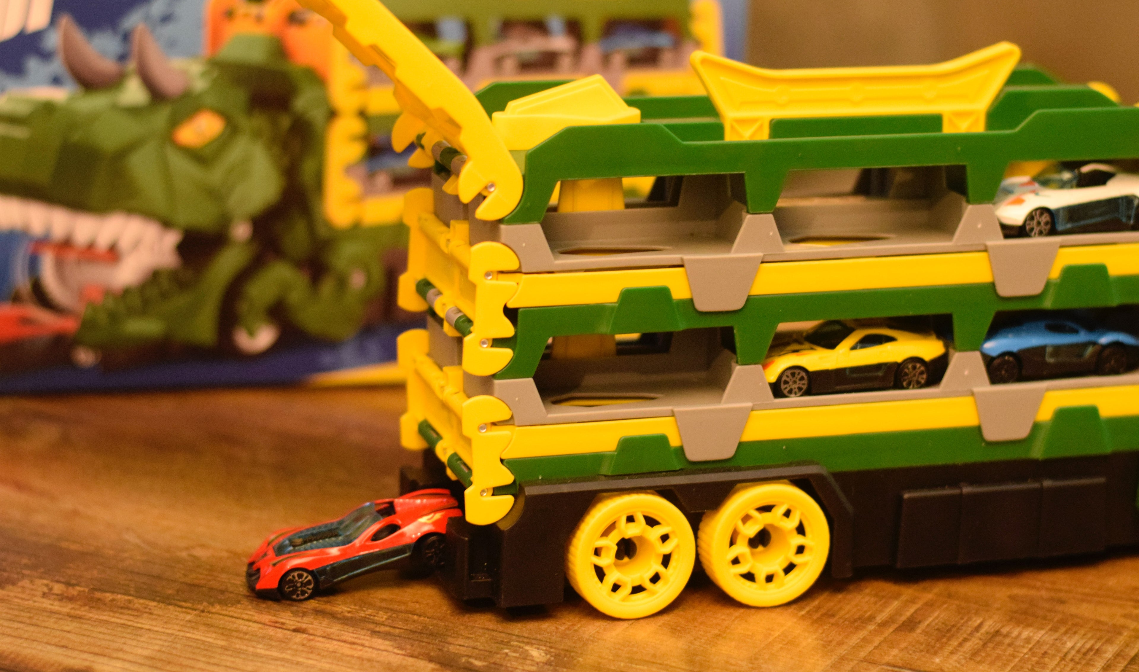2-in-1 🦖 Dinosaur Truck & Racing Track Set with Metal Cars | Transformable Toy for Kids
